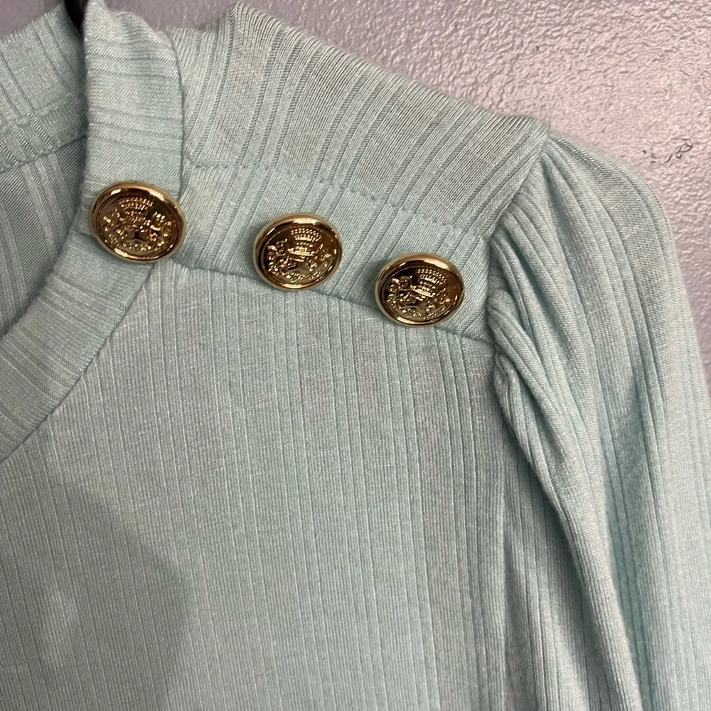 On 34th Women’s long sleeve - medium - NWT - Picture 3 of 4